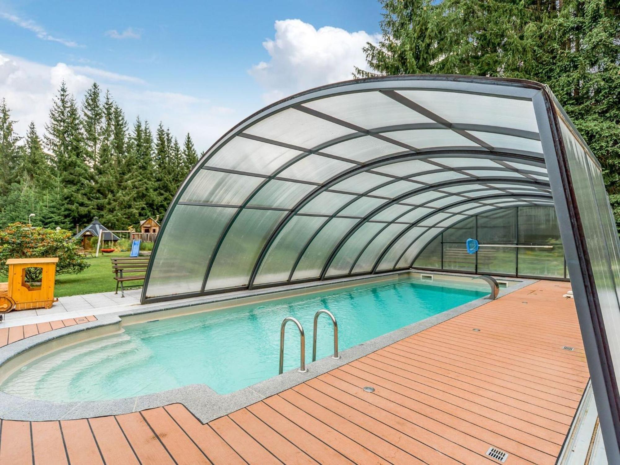 Holiday Home With Shared Pool In J Gersgr N Bad Reiboldsgrün Exteriör bild